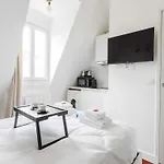 Cozy Studio 2P - Champs-Elysees Arc De Triomphe - Lease Mobility