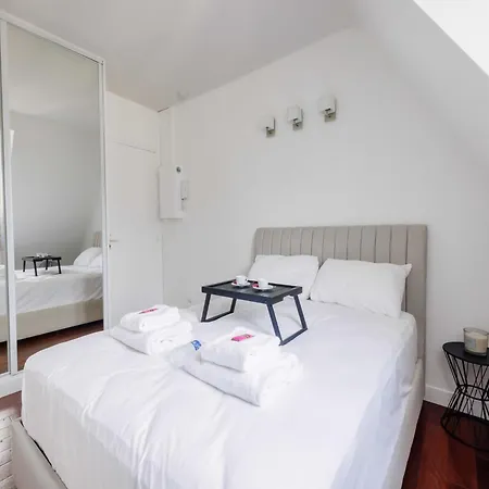 Apartment Cozy 2p - Champs-elysees Arc De Triomphe - Lease Mobility Paris